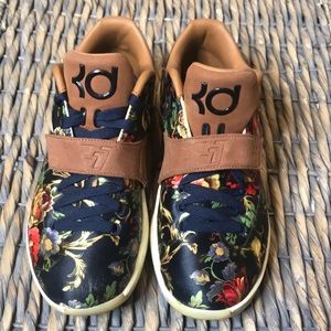 KEVIN DURANT 35 NIKE sneakers